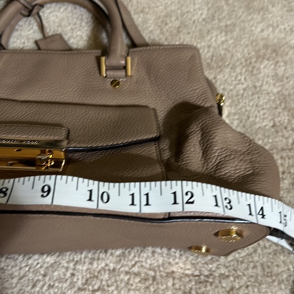 Michael Kors handbag with matching Crossbody strap - Picture 9 of 16